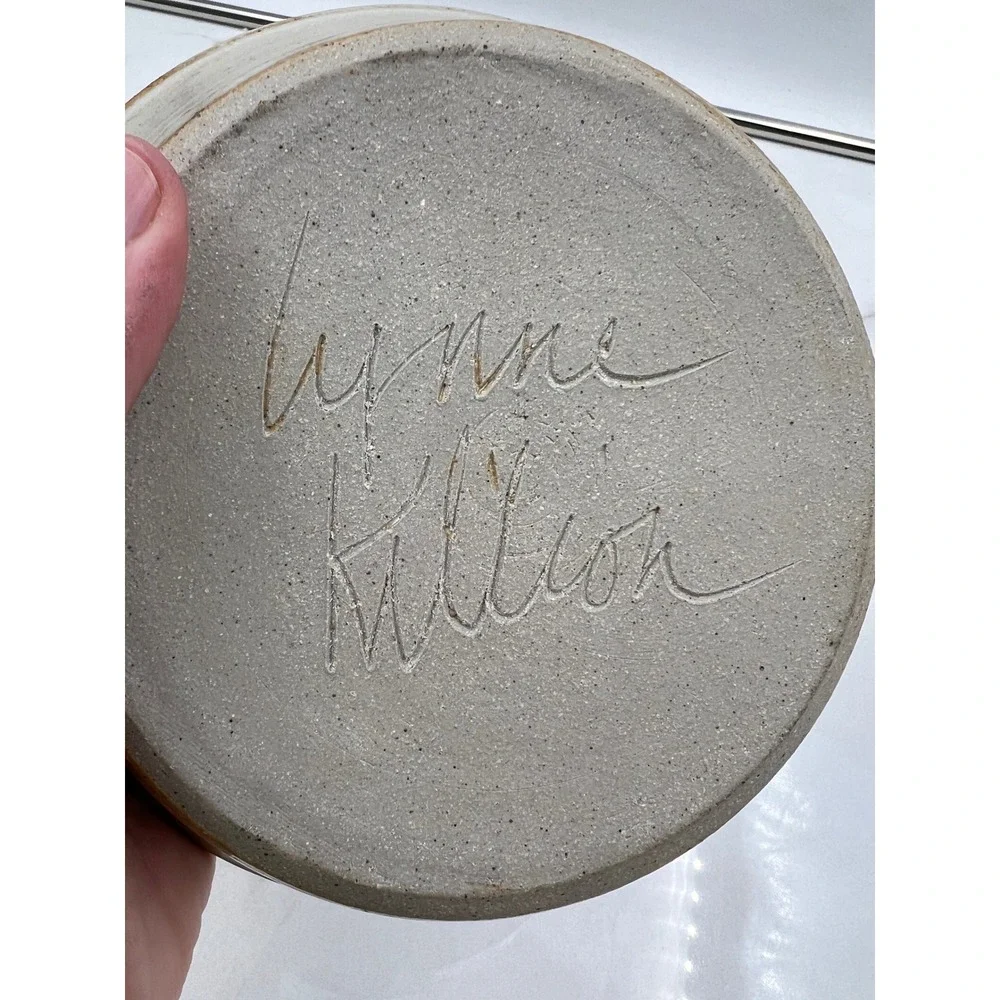 Lynne Killion Studio Pottery Garlic Grater Bowl Handcrafted Stoneware Cream Leaf